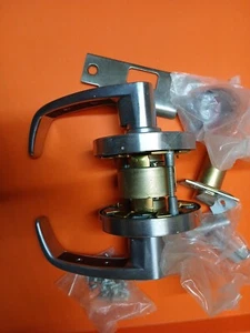 Sargent Lever Lockset , Grade 2 Classroom Door Lock, Satin Chrome - Picture 1 of 5