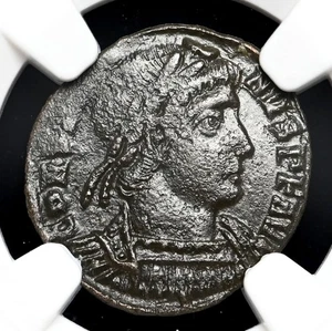 ROMAN EMPIRE. Constantine II, AD 337-340. Æ3/4, Soldiers, NGC Certified - Picture 1 of 4