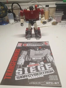Transformers WFC Siege Deluxe Class Sideswipe Complete - Picture 1 of 7
