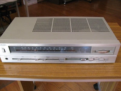 Technics SA-110 AM/FM Stereo Integrated Stereo Amplifier Working Condition - Image 1 of 4