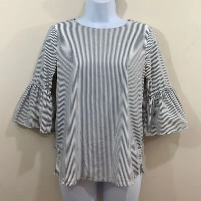 Gibson Petite Women's Striped Wide Bell Cuff Shirt Size XS - Image 1 of 4