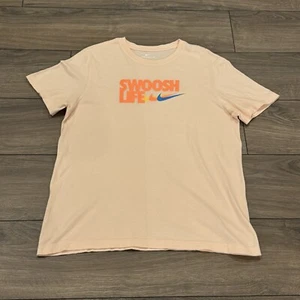 Men’s Nike Graphic T-Shirt Short Sleeve Peach Orange Size Large Swoosh Life - Picture 1 of 5