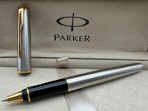 Bolígrafo Parker Sonnet Series calidad H acero - dorado 0,5 mm nuevo en caja recarga de tinta - Imagen 1 de 8