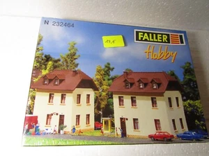 Spur N, Faller Hobby N 232464, 2 Wohnhäuser, Gebäude, neuwertig, in OVP - Bild 1 von 3
