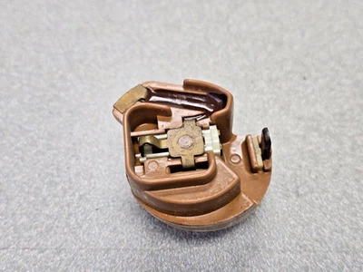 BONITO USADO ORIGINAL BERU PORSCHE 911T 5850 RPM REV LIMITING ENCENDIDO ROTOR Foto 1 de 4