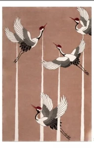 New Heron Rug By Elegance and Grace of This Beautiful Species in Luxurious Look - Picture 1 of 14