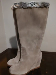 Johnson & Murphy Tan Tall Suede Boot Sz.  91/2 W/Fur Wedge Boot With Foldover - Picture 1 of 15