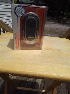 Bluetooth Speaker - Image 1 of 4