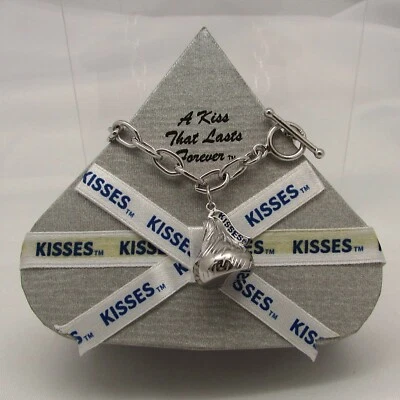 Pulsera de ley con dije de beso "Hershey's" Foto 1 de 4