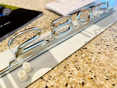 MERCEDES BENZ 280SL W113 TAPA MALETERO EMBLEMA ORIGINAL Foto 1 de 3