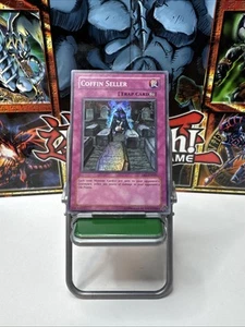 Venditore di bare DR1-EN041 Dark Revelation volume 1 LP-HOLO - Foto 1 di 4