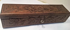 ANTIQUE BLACK FOREST SWISS WOOD CARVED JEWELRY GLOVE BOX SILK LINED W/ LOCK-KEY - Picture 1 of 7