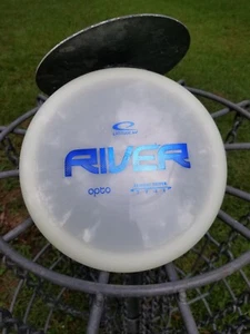 Latitude 64 Disc Golf Opto River - New 174g - Picture 1 of 3