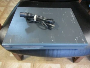 Router Cisco 1841 con HWIC-1ADSL y cable de alimentación - Imagen 1 de 2
