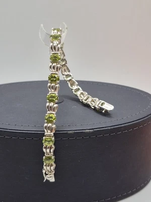 Peridot Gemstones Sterling Silver Link Bracelet - Image 1 of 4