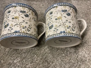 2x Victoria & Albert floral Museum London Collection Fine Bone china mugs - Picture 1 of 5
