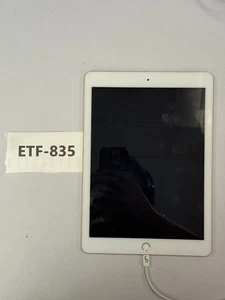 Apple iPad Pro 1st Gen. 128GB, Wi-Fi + 4G (Unlocked), 9.7" Gold- ETFSTD-835 - Picture 1 of 2