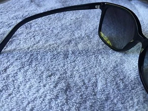 Gebrauchte authentische DKNY DY 4092 Sonnenbrille 3001/8G - Bild 1 von 4