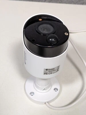 Swann PRO-4KMSB BNC Wired PIR 4K Ultra HD Bullet Security Camera - Good - No PSU - Image 1 of 4