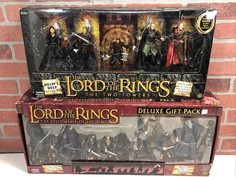 NEW Lot LOTR Fellowship of the Ring Deluxe Gift Pack Toy Biz 2003 Two Towers Cover