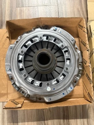 1993-1998 TOYOTA SUPRA MKIV TURBO 6 SPEED NEW OEM CLUTCH PP, friction disc - Image 1 of 3