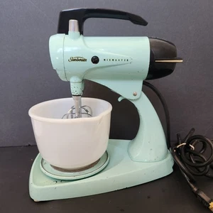 SUNBEAM MIXMASTER Turquoise Aqua Model 12 with FireKing Ware Bowl For SUNBEAM - Picture 1 of 15
