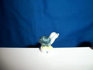 MAX SHEEPDOG Mini Figurine LITTLE MERMAID Tiny Porcelain FEVES Figure DISNEY - Picture 1 of 5
