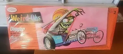 TESTORS Weird-Ohs Digger / Weird-Ohs 730 Sealed Nib Vintage - Image 1 of 4