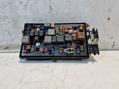 Vauxhall Insignia Fuse Relay Box Under Bonnet 2.0 2010 G09 Facelift OEM 13275881 - Image 1 of 4