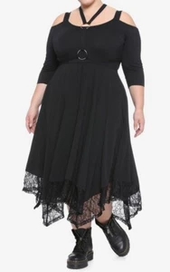 NWT Hot Topic Harness & Cold Shoulder Lace Hem Goth Black Maxi Dress Plus Size 5 - Picture 1 of 11