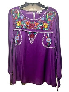 womans blouses medium  - Picture 1 of 3