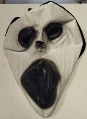 maschera scream - fantasma - bianco - cappuccio nero - Immagine 1 di 2