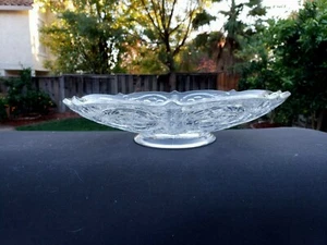 Clear McKee ROCK CRYSTAL 12 ¼" Low Footed Round Center Scalloped Bowl - Picture 1 of 6