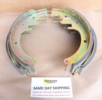 FMS-451 ZAPATAS DE FRENO DE TAMBOR (JUEGO DE 4) 13 pulgadas x 2 1/2 de ancho nuevas stock antiguo S451N Foto 1 de 4