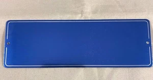 RECHTECKIGES SCHILD AUS FARBIGEM ALUMINIUM-SCHMUCK OTTAVIANI-ROM - Bild 1 von 1