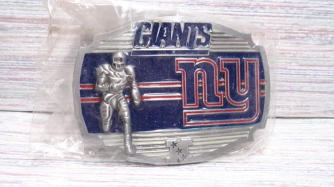 2008 NEW YORK GIANTS PLAYER BELT BUCKLE NFL BUCKLES NEW NY Great American Pro Cover