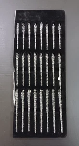 24 mundgeblasene Glas gedrehte Eiszapfen Ornamente 3 Größen hängende Weihnachtsdeko NEU - Bild 1 von 14