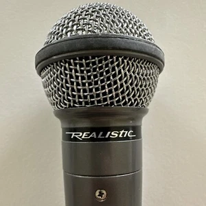 Realistic HIGHBALL Dynamic Microphone Unidirectional - Picture 1 of 7