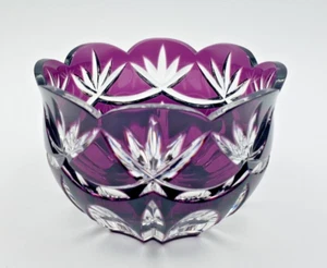 AJKA Fifth Avenue Kristall Amethyst lila Schliff auf klare Schale 4,75" Ungarn - Bild 1 von 8