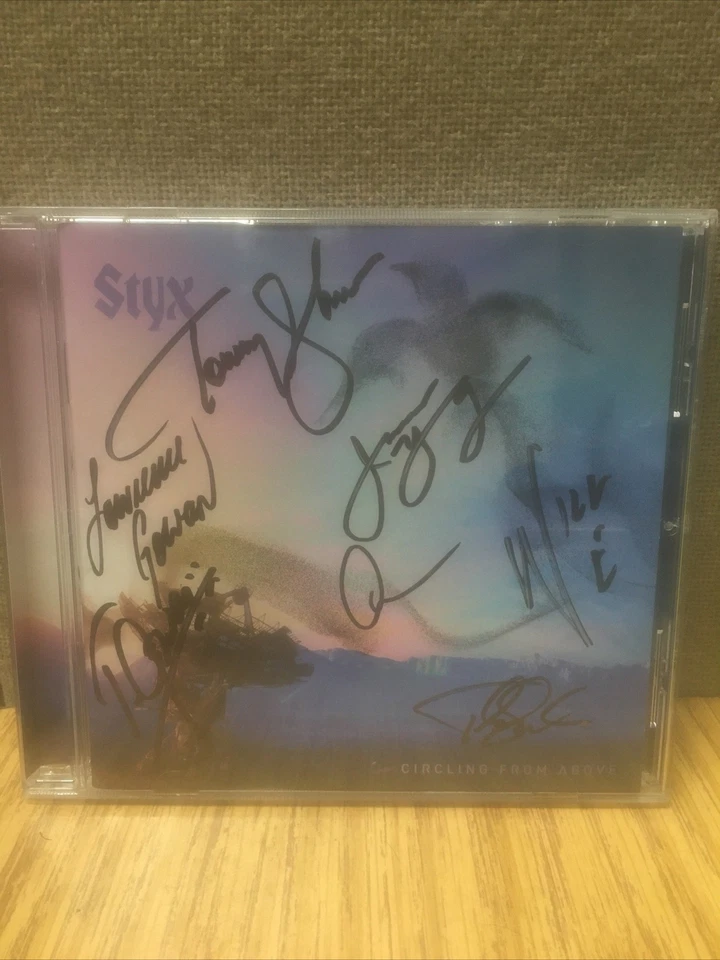 Universal STYX Circling From Above CD-2025-13 tracks-booklet