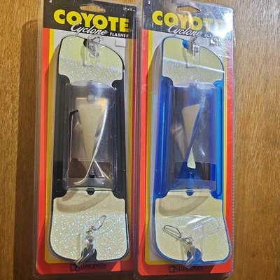 Lote De 2 Intermitentes Ciclón Coyote Jalea Luna Brillo Surtido Luhr-Jensen Foto 1 de 4