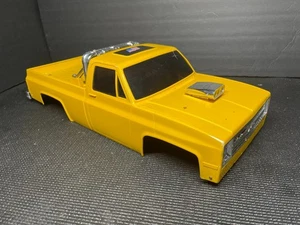 Vintage Tamiya Clodbuster RC Monster Truck Body w Chevy bow tie grill & tailgate - Picture 1 of 19