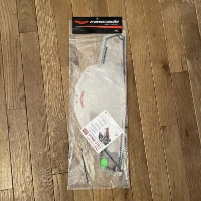 Escudo de campo de lacrosse en cascada nuevo en paquete sellado Foto 1 de 4