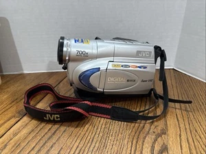 JVC Camcorder GR-SXM260U VHS VHS-C Digital VideoCamera700x Z., No Battery, Parts - Picture 1 of 11