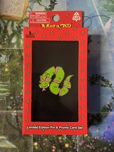 Metazoo Pinclub Joint Snake Pin + Promo Card 1st Edition Pin Set SEALED - Picture 1 of 4