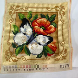 Mariposa y flor #9179 punto de cruz costura incompleta 16" x 16" - Imagen 1 de 7