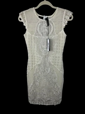 Vestido Yoana Baraschi 2 Bordados Crochet Ojales Encaje Anthropologie Marfil Foto 1 de 4