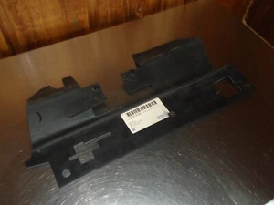 New NOS GM Drivers Side Radiator Air Baffle 25919144 2009-2012 Chevy Traverse - Picture 1 of 2