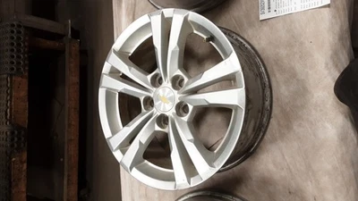 2015 Equinox OE Wheel 17x7 5 Double Spoke Opt Rsb Chevrolet - Image 1 of 4