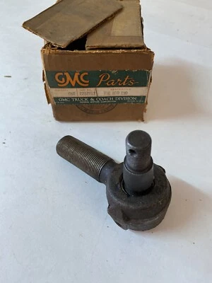 Camión GMC 1947-50, modelos; FC350, FF350 extremo de barra de amarre (derecha) #2257953 nuevo de lote Foto 1 de 4